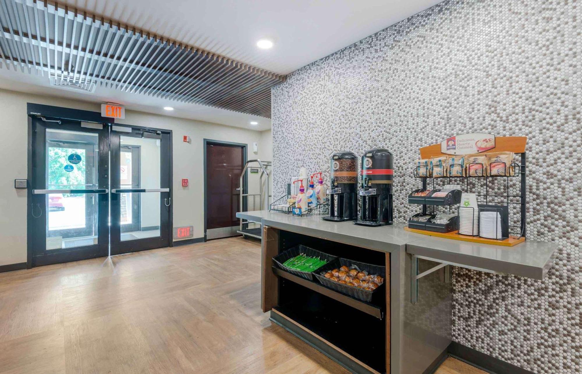 Extended Stay America Suites - Charlotte - University Place Eksteriør billede