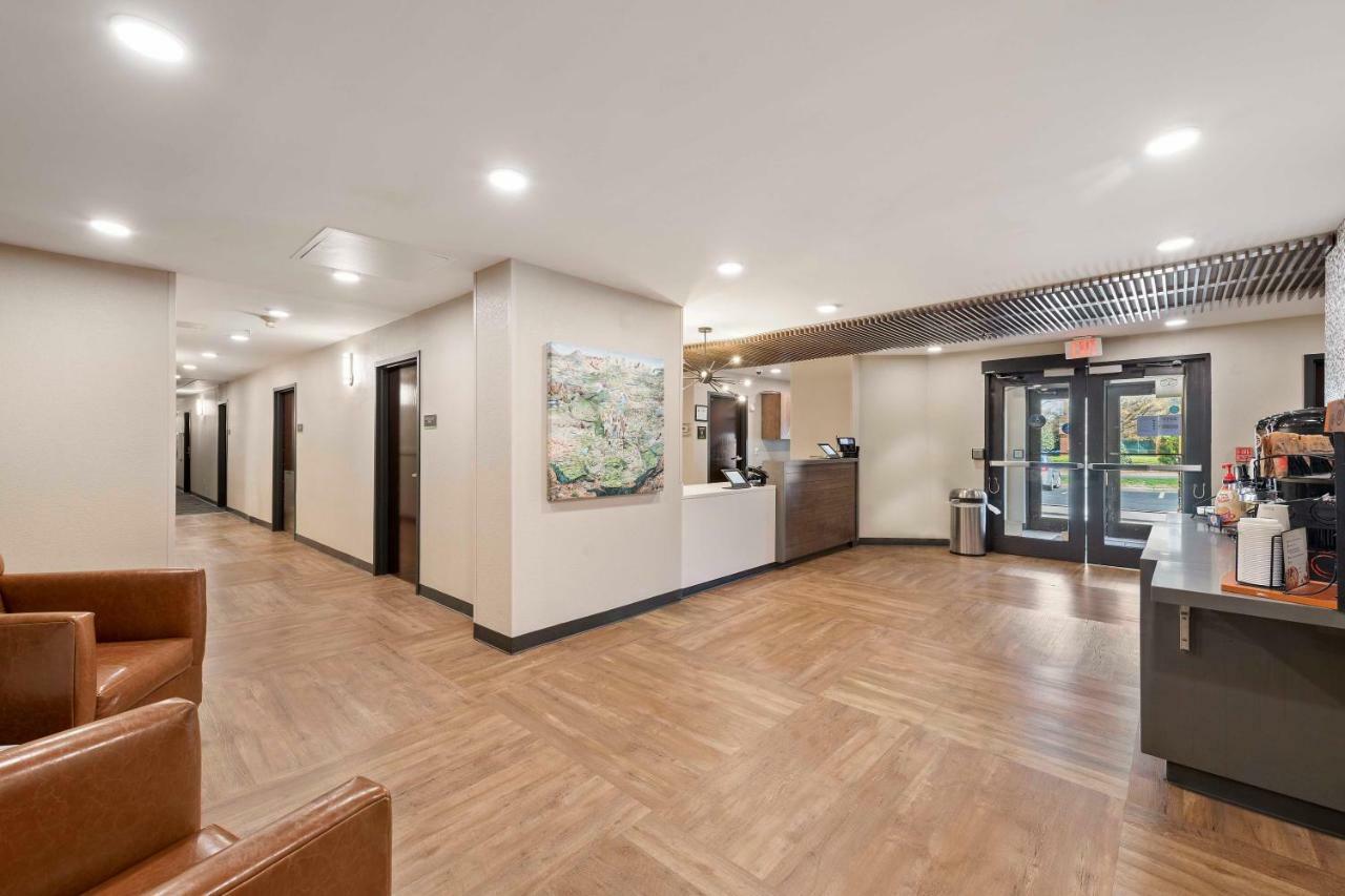 Extended Stay America Suites - Charlotte - University Place Eksteriør billede